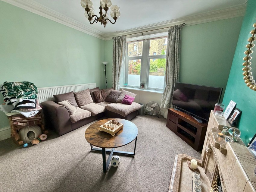 Images for Oakworth, Keighley, West Yorkshire EAID:3030449609 BID:4216801