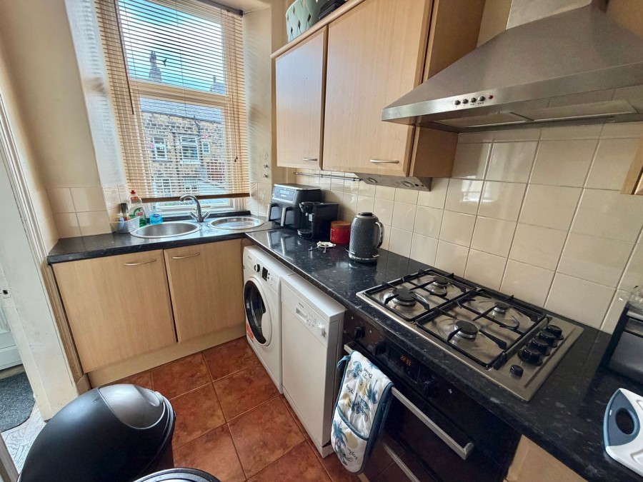 Images for Oakworth, Keighley, West Yorkshire EAID:3030449609 BID:4216801