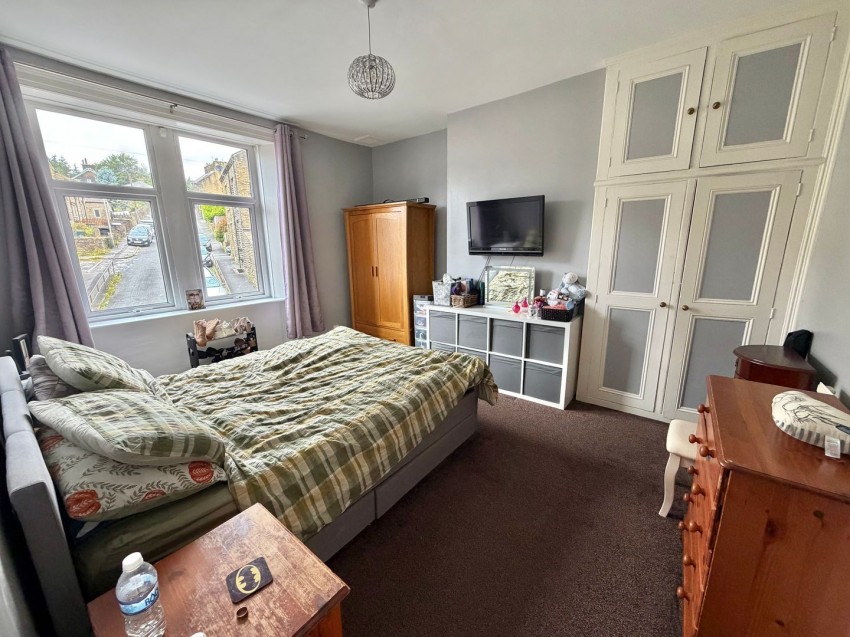 Images for Oakworth, Keighley, West Yorkshire EAID:3030449609 BID:4216801