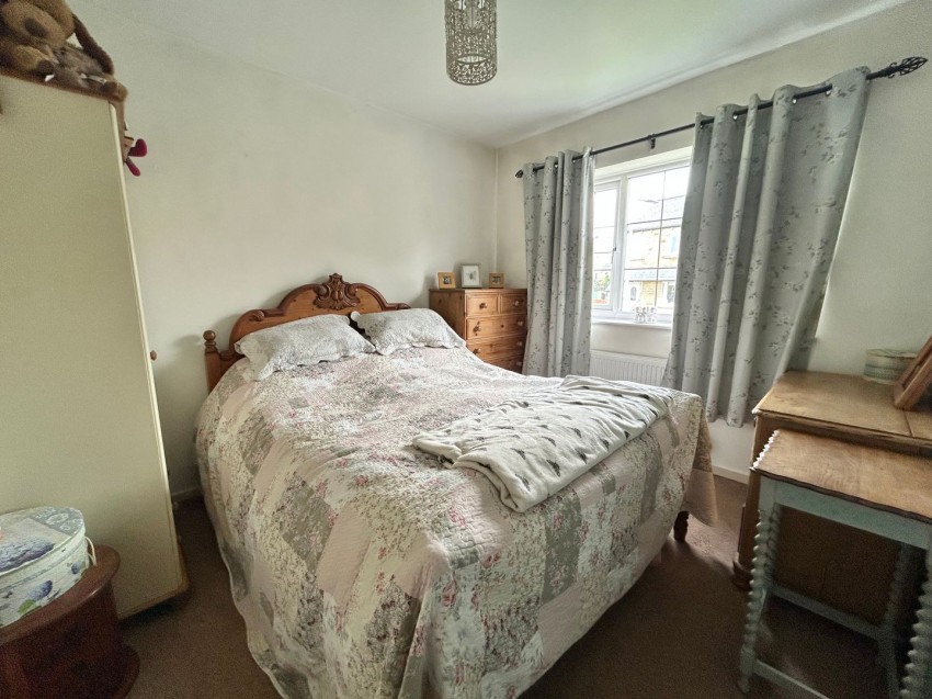 Images for Oakworth, Keighley, West Yorkshire EAID:3030449609 BID:4216801