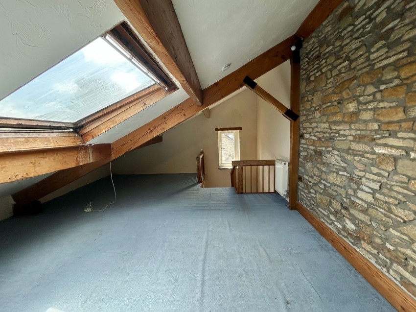 Images for Glusburn, Keighley, North Yorkshire EAID:3030449609 BID:4216801