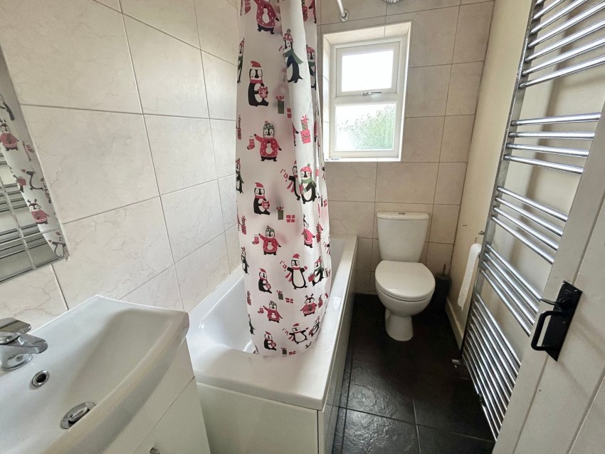Images for Glusburn, Keighley, North Yorkshire EAID:3030449609 BID:4216801