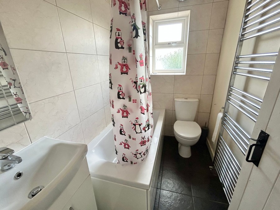 Images for Glusburn, Keighley, North Yorkshire EAID:3030449609 BID:4216801