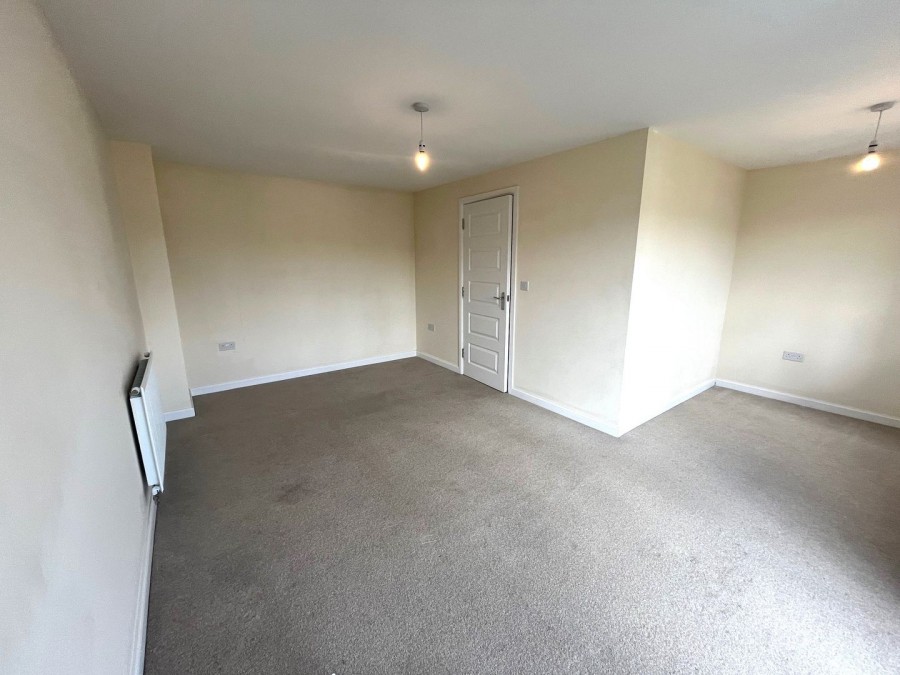 Images for Low Whin Close, Keighley, West Yorkshire EAID:3030449609 BID:4216801