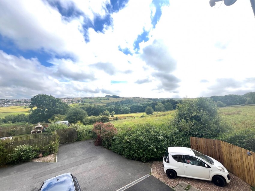 Images for Low Whin Close, Keighley, West Yorkshire EAID:3030449609 BID:4216801