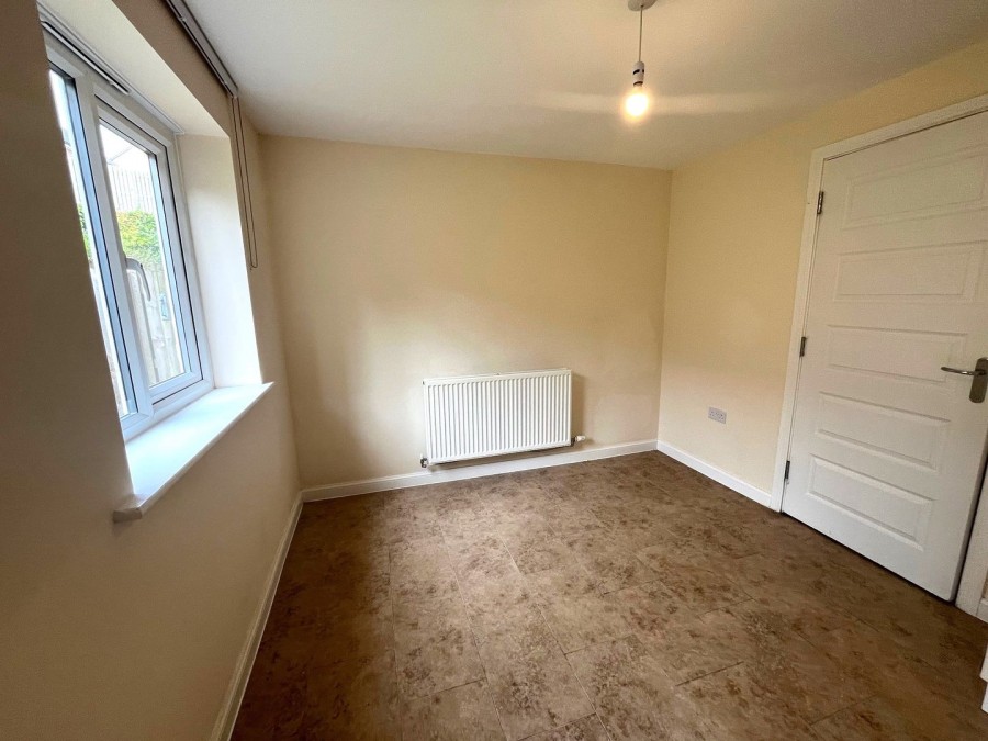 Images for Low Whin Close, Keighley, West Yorkshire EAID:3030449609 BID:4216801