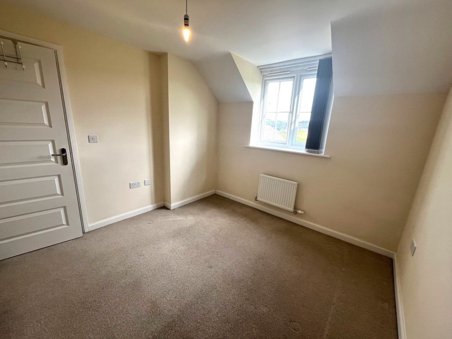 Images for Low Whin Close, Keighley, West Yorkshire EAID:3030449609 BID:4216801
