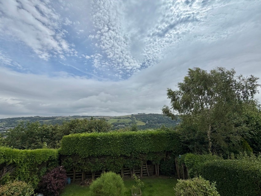Images for Oakworth, Keighley, West Yorkshire EAID:3030449609 BID:4216801