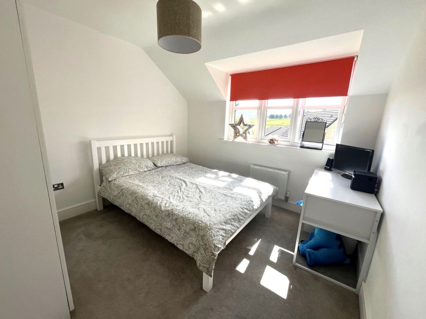 Images for Denholme, Bradford, West Yorkshire EAID:3030449609 BID:4216801