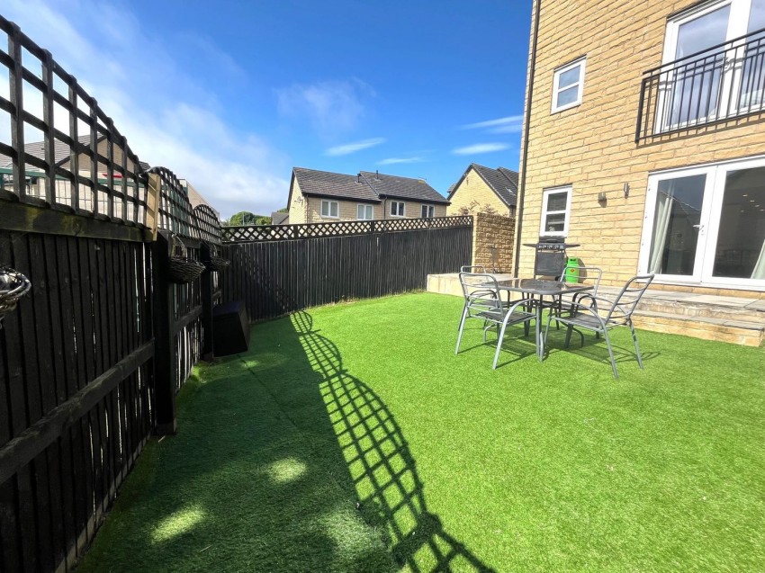 Images for Denholme, Bradford, West Yorkshire EAID:3030449609 BID:4216801