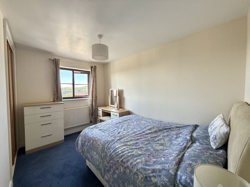 Images for Long Lee, Keighley, West Yorkshire EAID:3030449609 BID:4216801