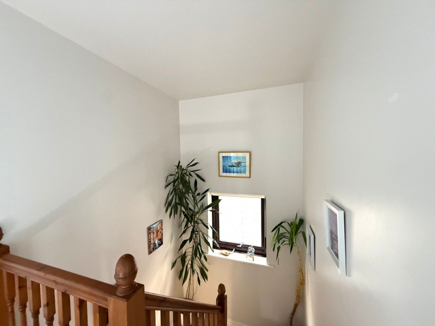 Images for Long Lee, Keighley, West Yorkshire EAID:3030449609 BID:4216801