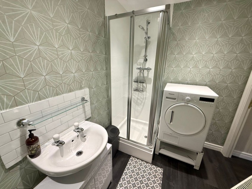Images for Long Lee, Keighley, West Yorkshire EAID:3030449609 BID:4216801