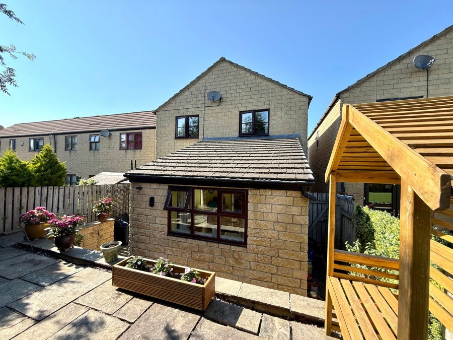 Images for Long Lee, Keighley, West Yorkshire EAID:3030449609 BID:4216801