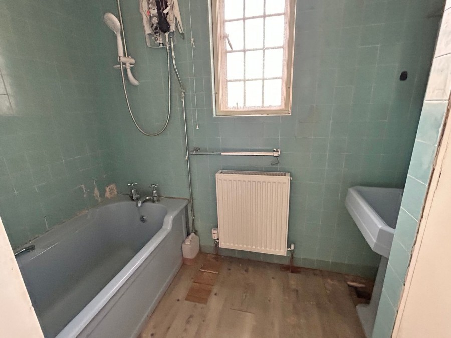 Images for Riddlesden, Keighley, West Yorkshire EAID:3030449609 BID:4216801