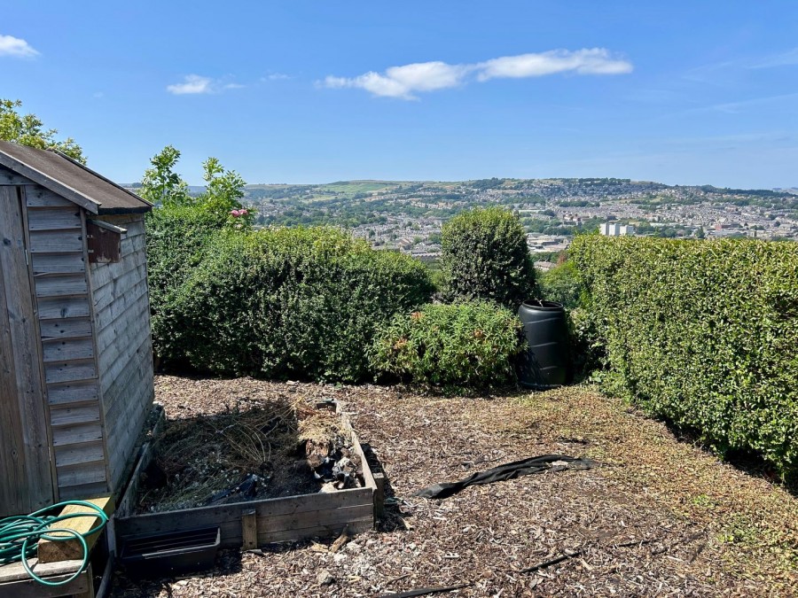 Images for Glen Lee Lane, Keighley, West Yorkshire EAID:3030449609 BID:4216801