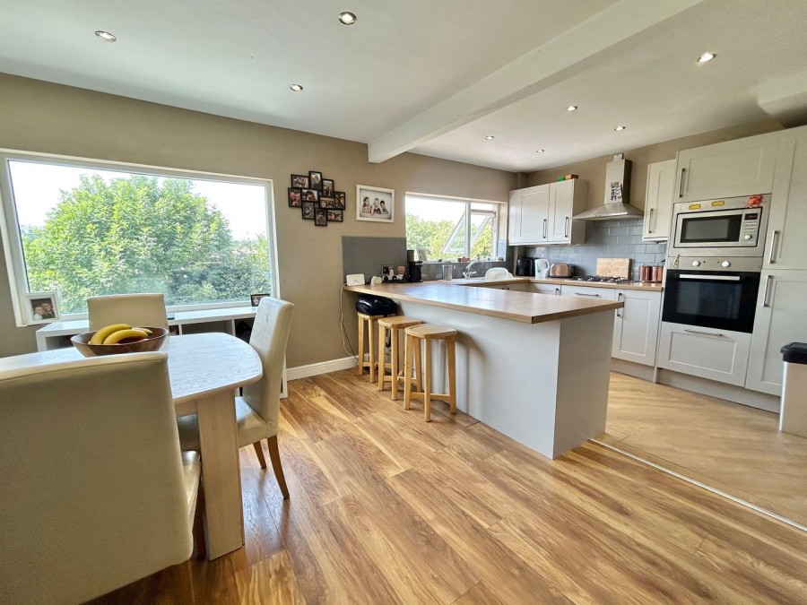 Images for Hainworth Wood Road North, Keighley, West Yorkshire EAID:3030449609 BID:4216801