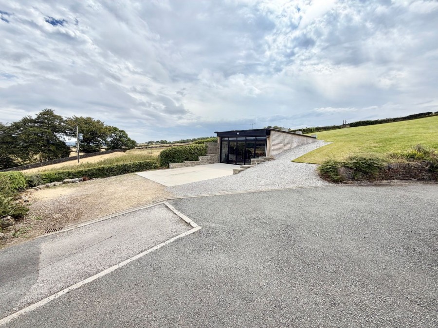 Images for Stanbury, Keighley, West Yorkshire EAID:3030449609 BID:4216801