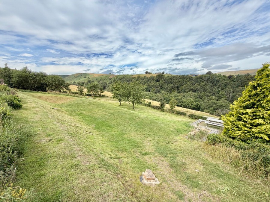 Images for Stanbury, Keighley, West Yorkshire EAID:3030449609 BID:4216801