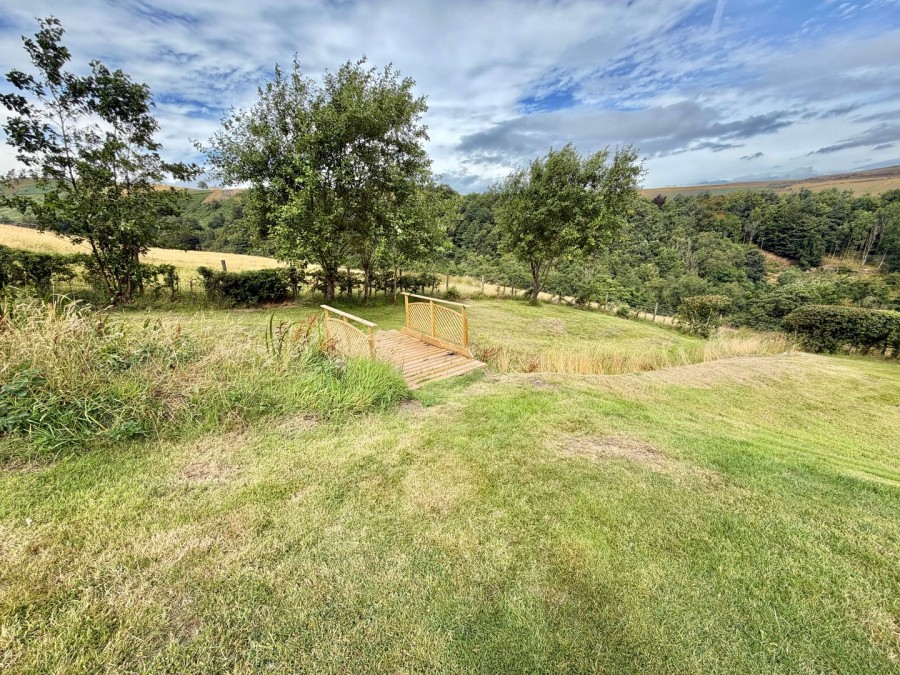 Images for Stanbury, Keighley, West Yorkshire EAID:3030449609 BID:4216801