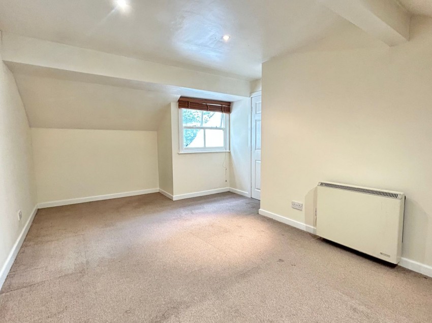 Images for Silsden, Keighley, West Yorkshire EAID:3030449609 BID:4216801