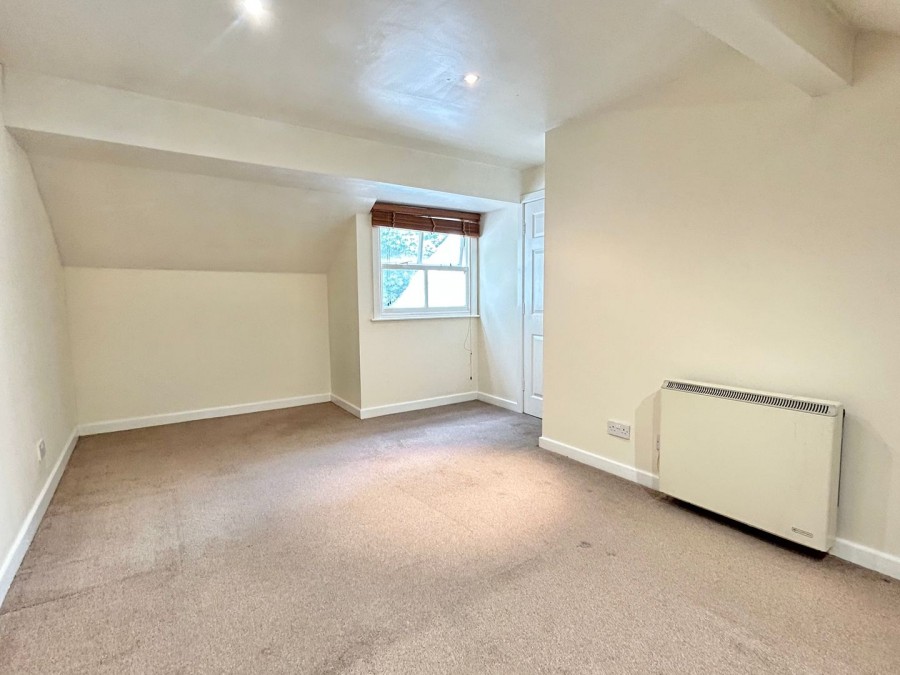 Images for Silsden, Keighley, West Yorkshire EAID:3030449609 BID:4216801