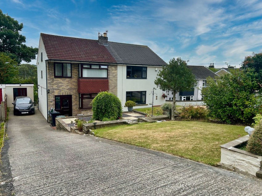 Images for Oakworth, Keighley, West Yorkshire EAID:3030449609 BID:4216801