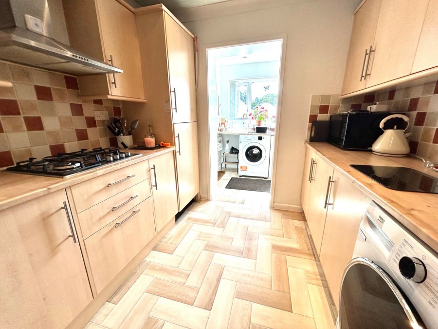 Images for Oakworth, Keighley, West Yorkshire EAID:3030449609 BID:4216801