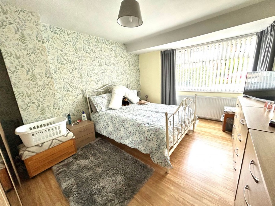 Images for Oakworth, Keighley, West Yorkshire EAID:3030449609 BID:4216801