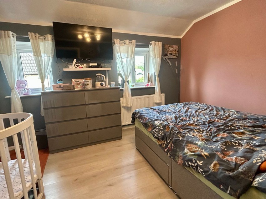 Images for Greenfell Close, Keighley, West Yorkshire EAID:3030449609 BID:4216801