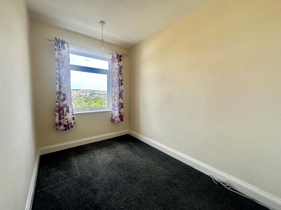Images for Westburn Avenue, Keighley, West Yorkshire EAID:3030449609 BID:4216801