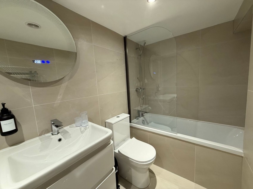 Images for Oakworth, Keighley, West Yorkshire EAID:3030449609 BID:4216801